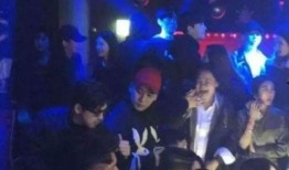 吃瓜最新事件爆料演唱会,吃瓜群众热议的演唱会幕后真相大曝光！